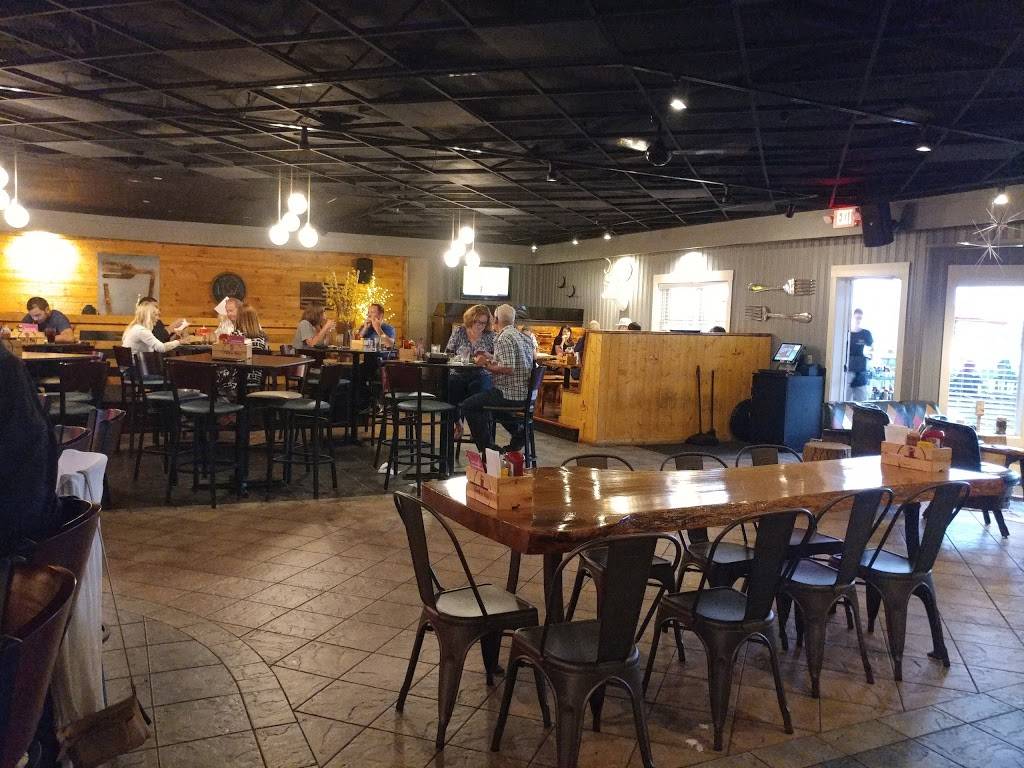 Fork n Pint | restaurant | 4000 Cass Elizabeth Rd, Waterford Twp, MI 48328, USA | 2487913256 OR +1 248-791-3256