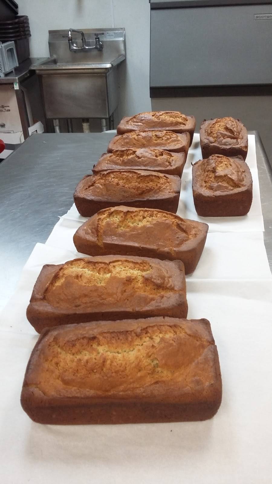 Breakers | restaurant | 967 N Straits Hwy, Topinabee, MI 49791, USA | 2312387544 OR +1 231-238-7544