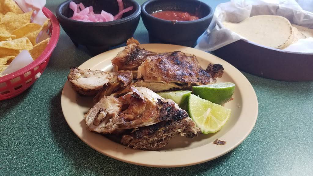 Super Pollo | restaurant | 805 N Sylvania Ave, Fort Worth, TX 76111, USA | 8178386421 OR +1 817-838-6421