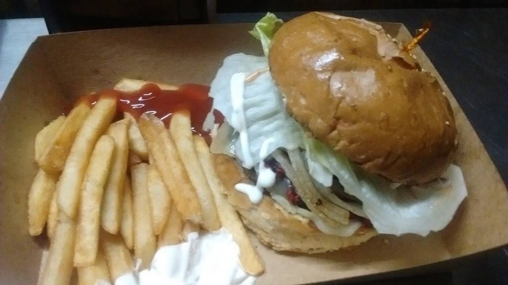 Pepitos Grill Salvatierra | restaurant | Av Flores Magón 5730, Salvatierra, Tijuana, B.C., Mexico | 016643688874 OR +52 664 368 8874