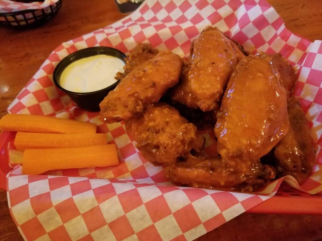 BC Backcountry Wings at the Cowboy Bar | restaurant | 455 Main St, Minturn, CO 81645, USA | 9707635621 OR +1 970-763-5621