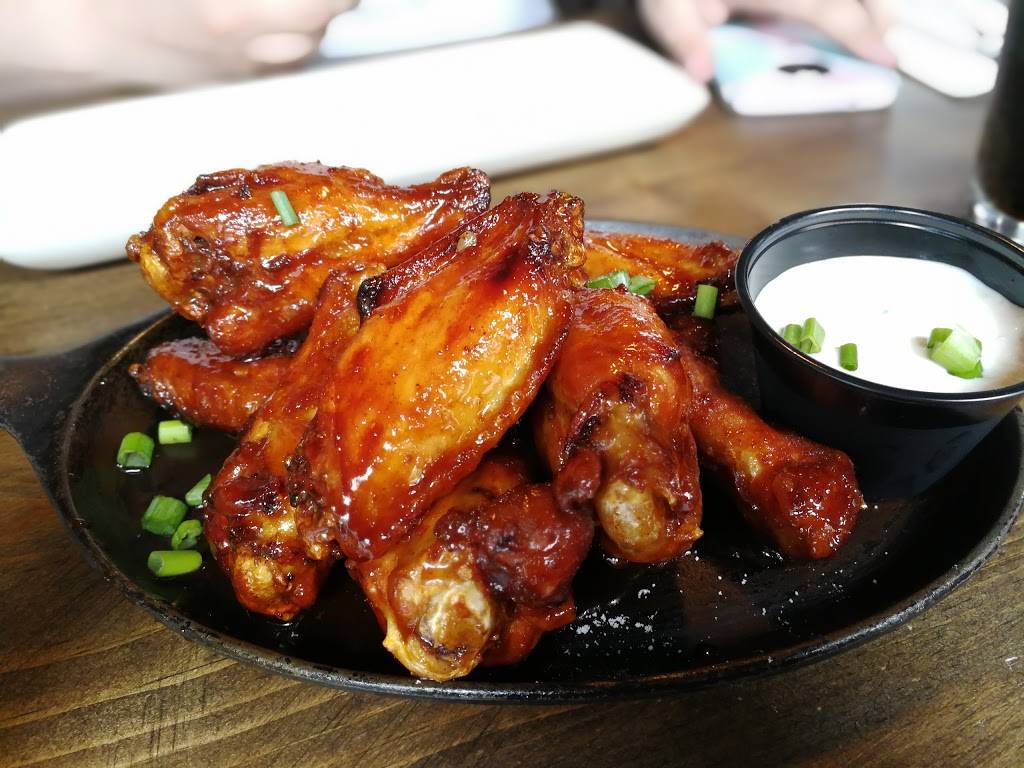 Sweet Onion Brewhouse | restaurant | 28 N Main St, Florida, NY 10921, USA | 8456512337 OR +1 845-651-2337