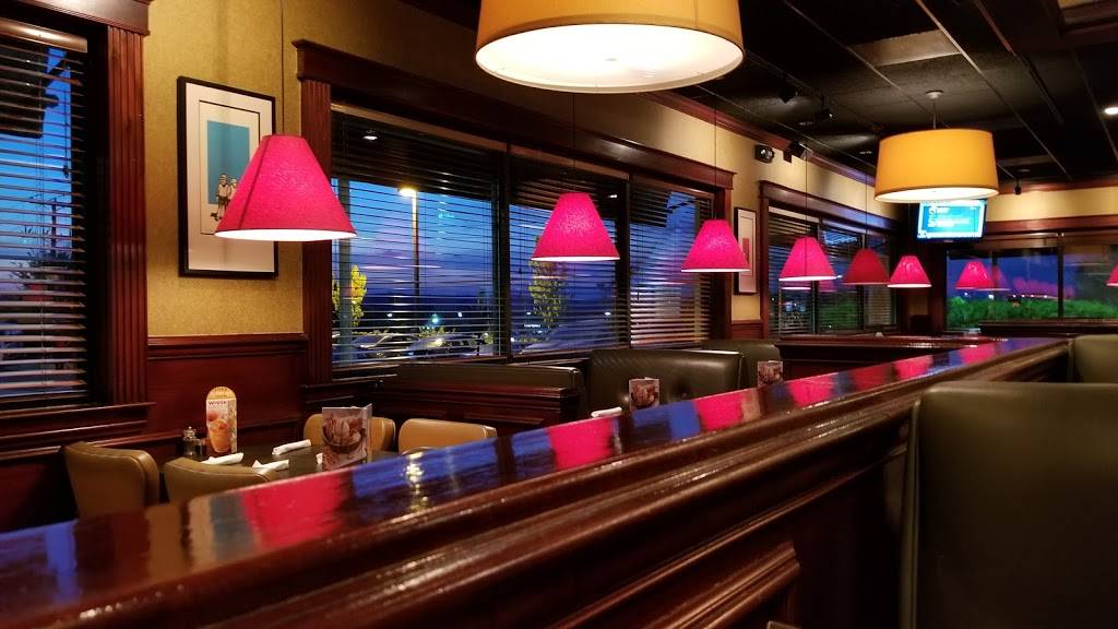 Ruby Tuesday | restaurant | 1003 Edwards Ferry Rd NE, Leesburg, VA 20176, USA | 7037714008 OR +1 703-771-4008