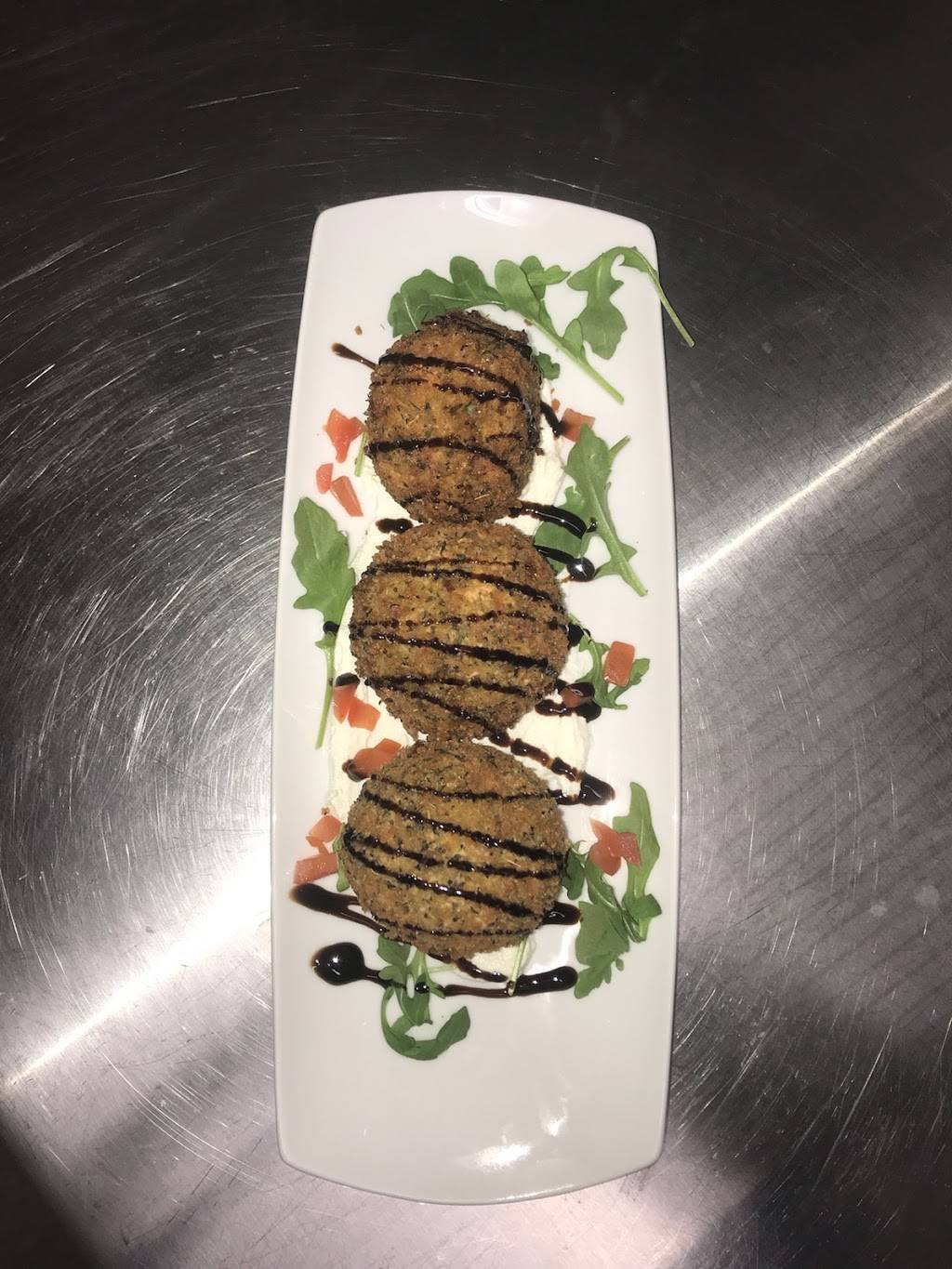 Ricciardellis | restaurant | 575 Main St, Hyannis, MA 02601, USA | 5088274539 OR +1 508-827-4539