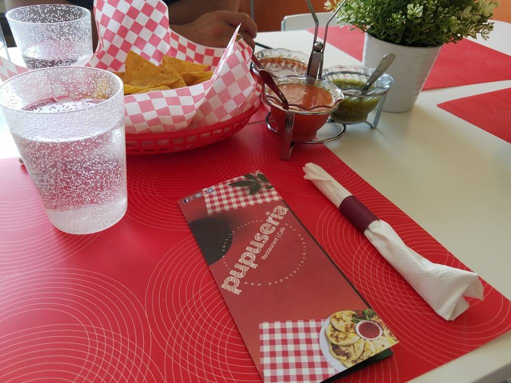 Pupuseria | restaurant | 6533 W 63rd St, Chicago, IL 60638, USA | 7734983676 OR +1 773-498-3676