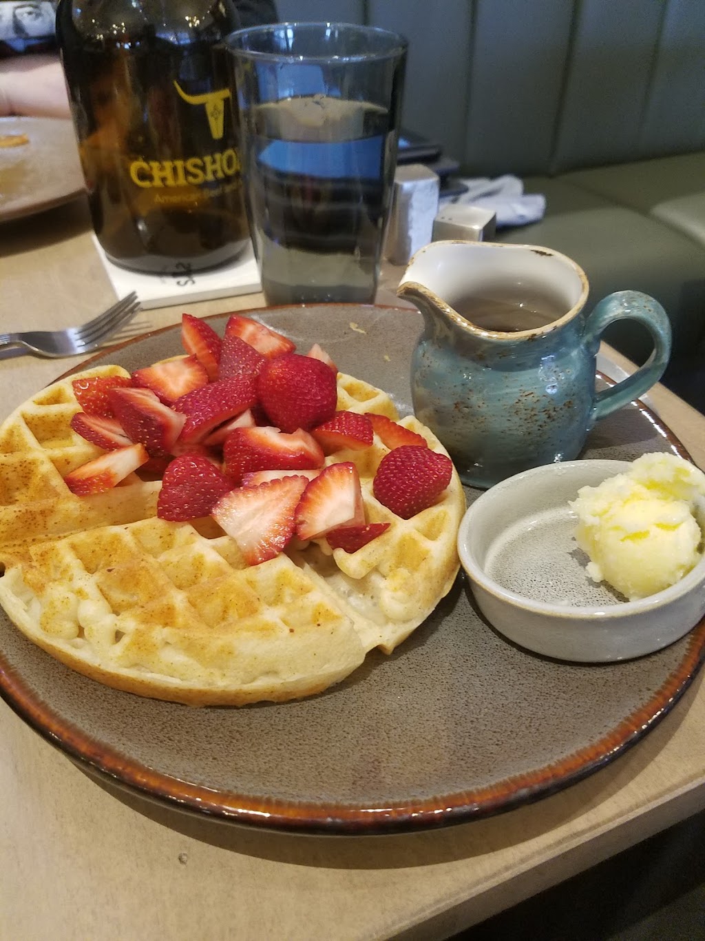 Chisholms American Beef & Ale House | restaurant | 2098 S Airport Rd, Wichita, KS 67209, USA | 3169451966 OR +1 316-945-1966