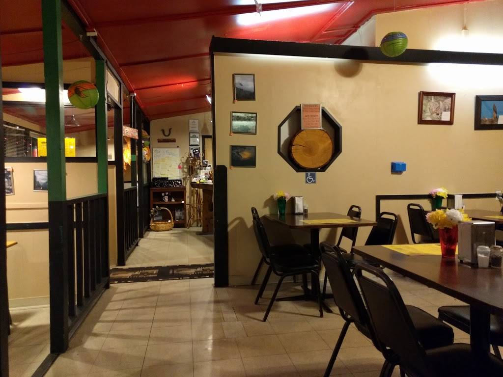 Sugar Pine Pizza | restaurant | 40487 CA-41, Oakhurst, CA 93644, USA | 5596424642 OR +1 559-642-4642