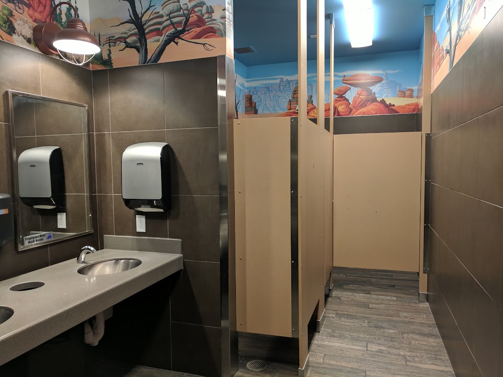 Maverik Adventures First Stop | restaurant | 2577 S Weber Dr, South Weber, UT 84405, USA | 8014797918 OR +1 801-479-7918