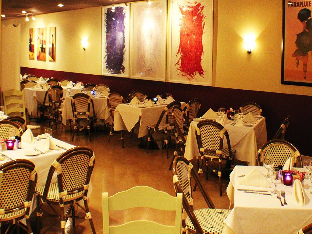 Chez Pierres Bistro | restaurant | 74040 CA-111, Palm Desert, CA 92260, USA | 7603461818 OR +1 760-346-1818