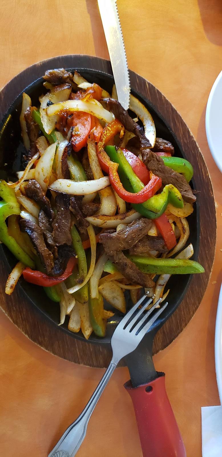 Que Brava | restaurant | 1423 Cannonball Trail, Yorkville, IL 60560, USA | 3312078939 OR +1 331-207-8939