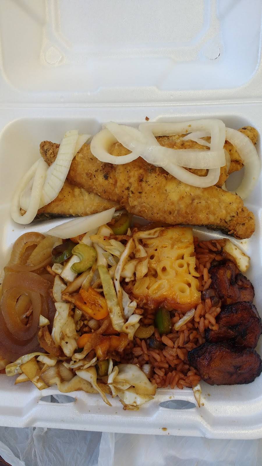 Happy Sandwich Caribbean Cuisine | restaurant | 123 S 7th St, Allentown, PA 18101, USA | 6104321325 OR +1 610-432-1325