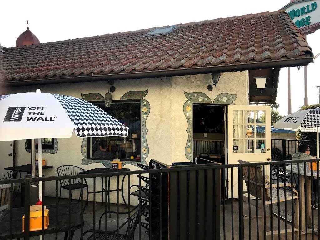 Grinderz | restaurant | 7561 Center Ave #53, Huntington Beach, CA 92647, USA | 7148952800 OR +1 714-895-2800