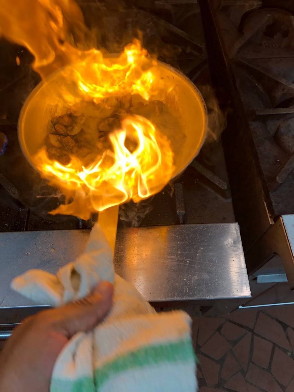 Roma Invicta | restaurant | 111 Middleton Way, Greer, SC 29650, USA | 8648797662 OR +1 864-879-7662