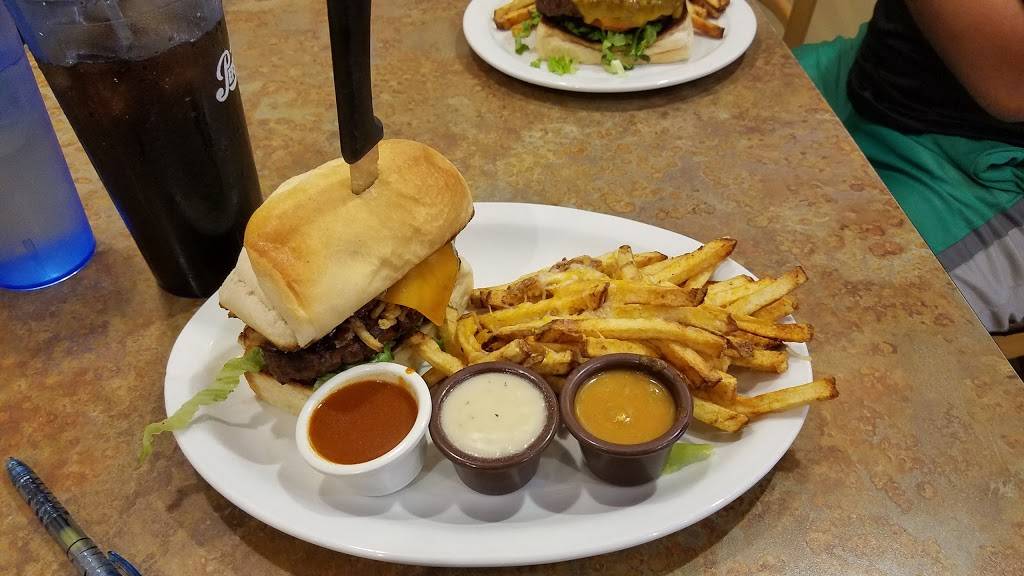 Dougs Day Diner | restaurant | 2842 Council Tree Ave #143, Fort Collins, CO 80525, USA | 9703772660 OR +1 970-377-2660