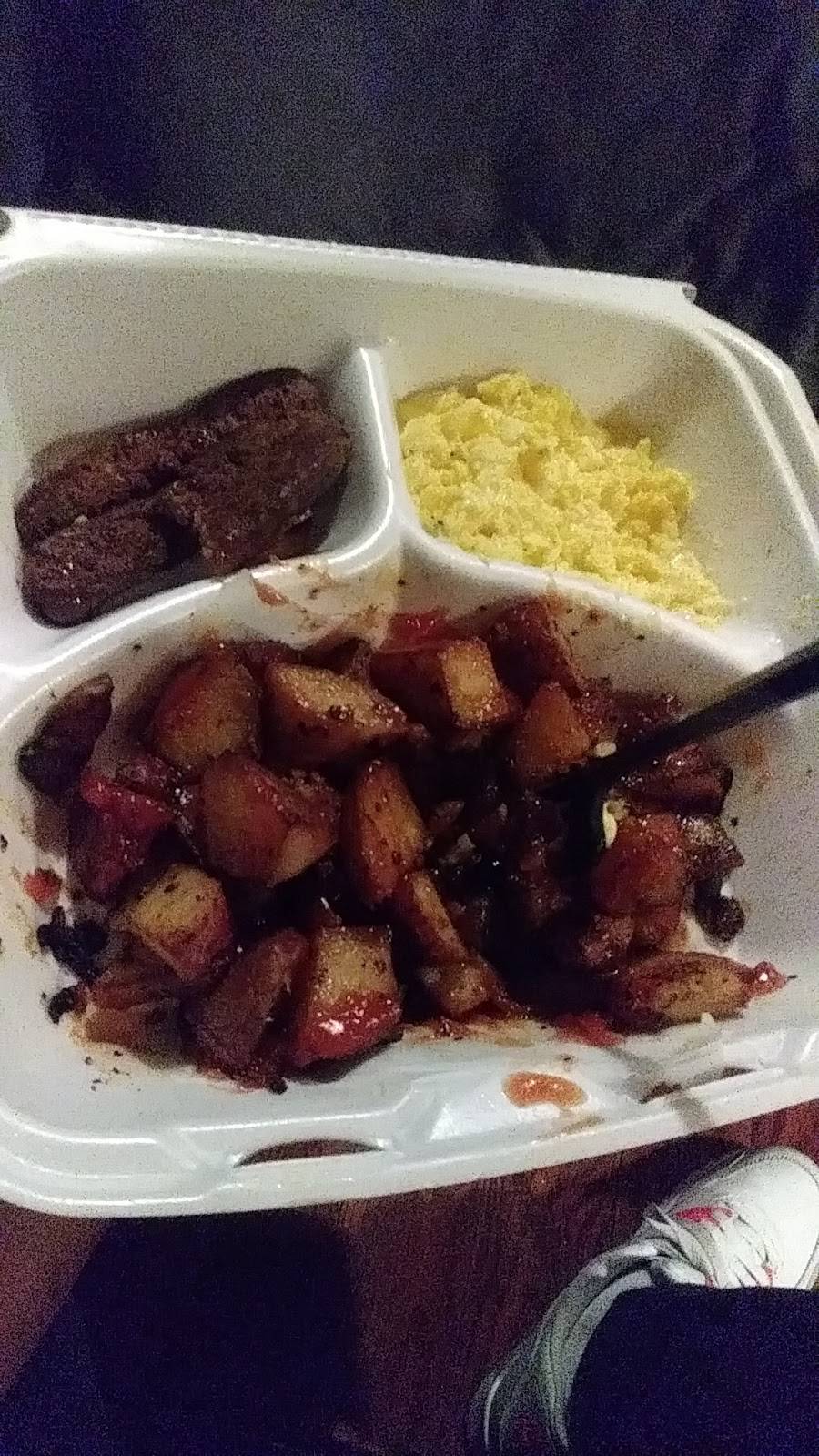 Reddys | restaurant | 2415 W Lehigh Ave, Philadelphia, PA 19132, USA | 2675198633 OR +1 267-519-8633