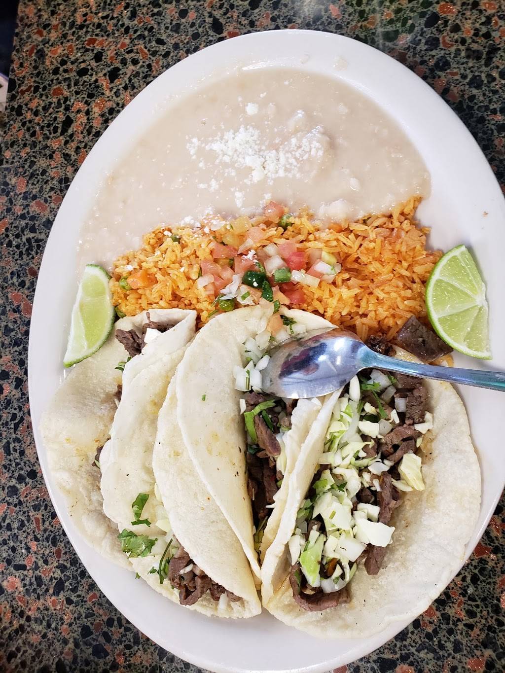 Taqueria Las Casitas | restaurant | 19401 SW Boones Ferry Rd, Tualatin, OR 97062, USA | 5035635088 OR +1 503-563-5088