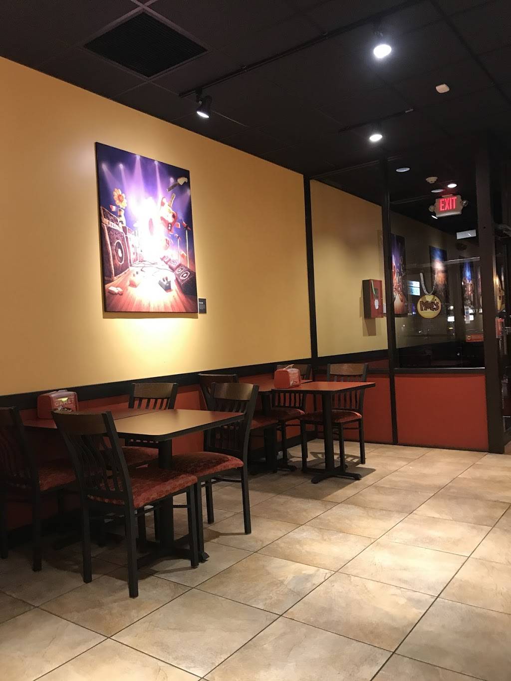 Moes Southwest Grill | restaurant | 1081 Old Country Rd, Riverhead, NY 11901, USA | 6317409152 OR +1 631-740-9152