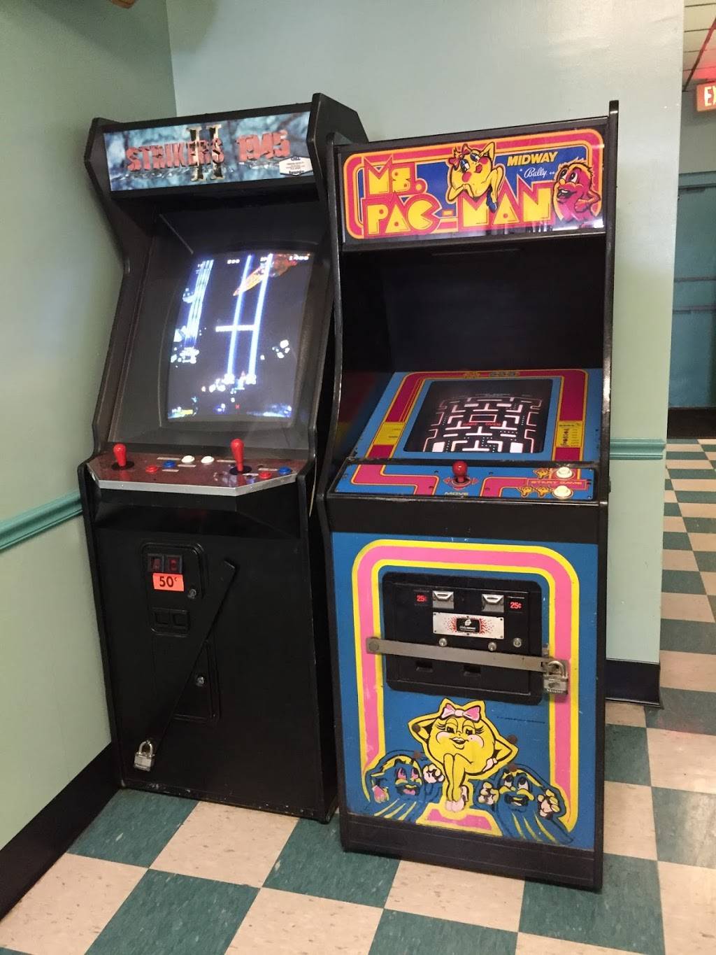 Zeros Subs | restaurant | 6161 E Virginia Beach Blvd, Norfolk, VA 23502, USA | 7574669531 OR +1 757-466-9531