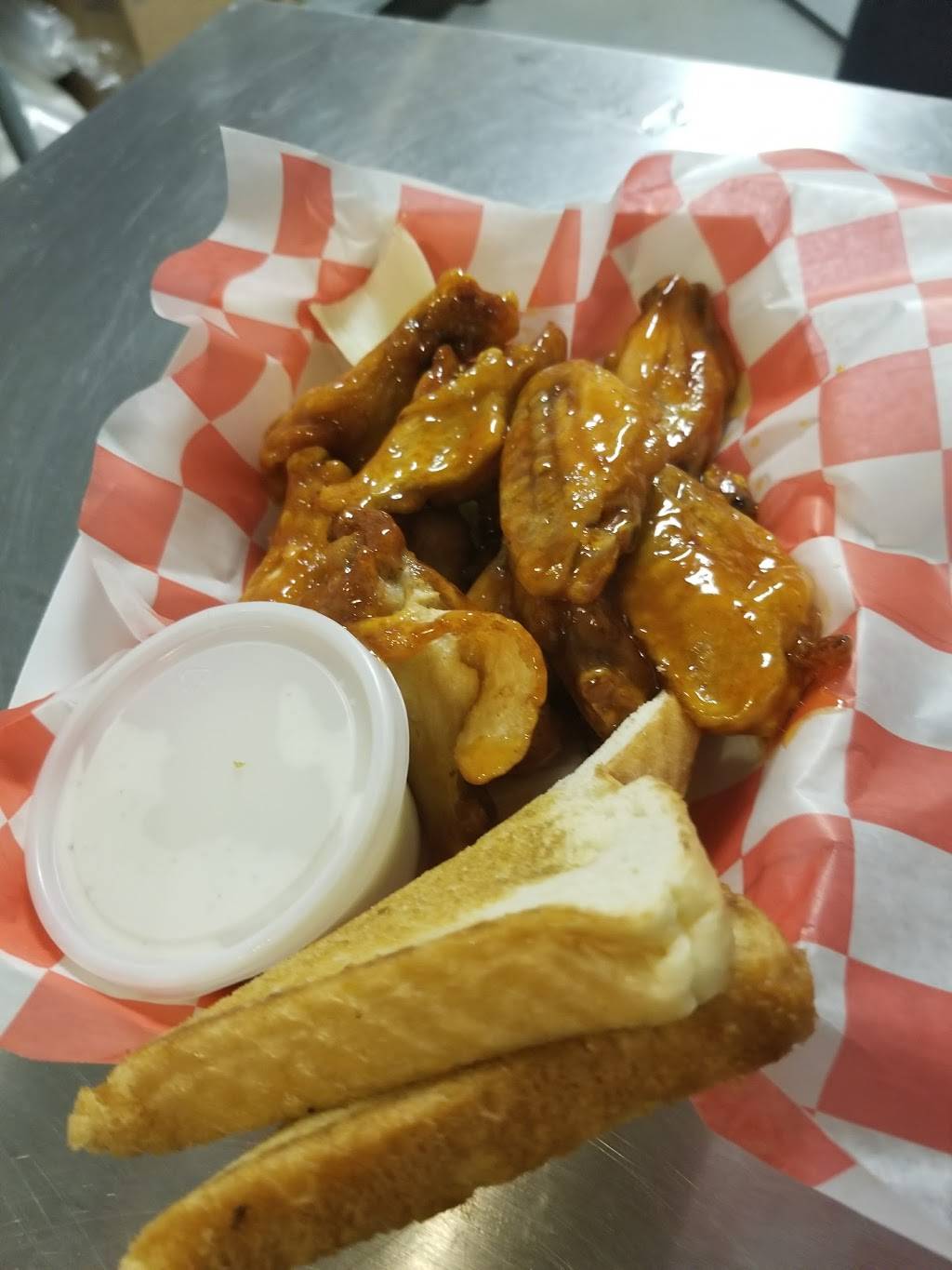 Chapmans Crossroad Kitchen LLC | restaurant | 200 Old Palestine Church Rd, Taylorsville, MS 39168, USA | 6017293663 OR +1 601-729-3663