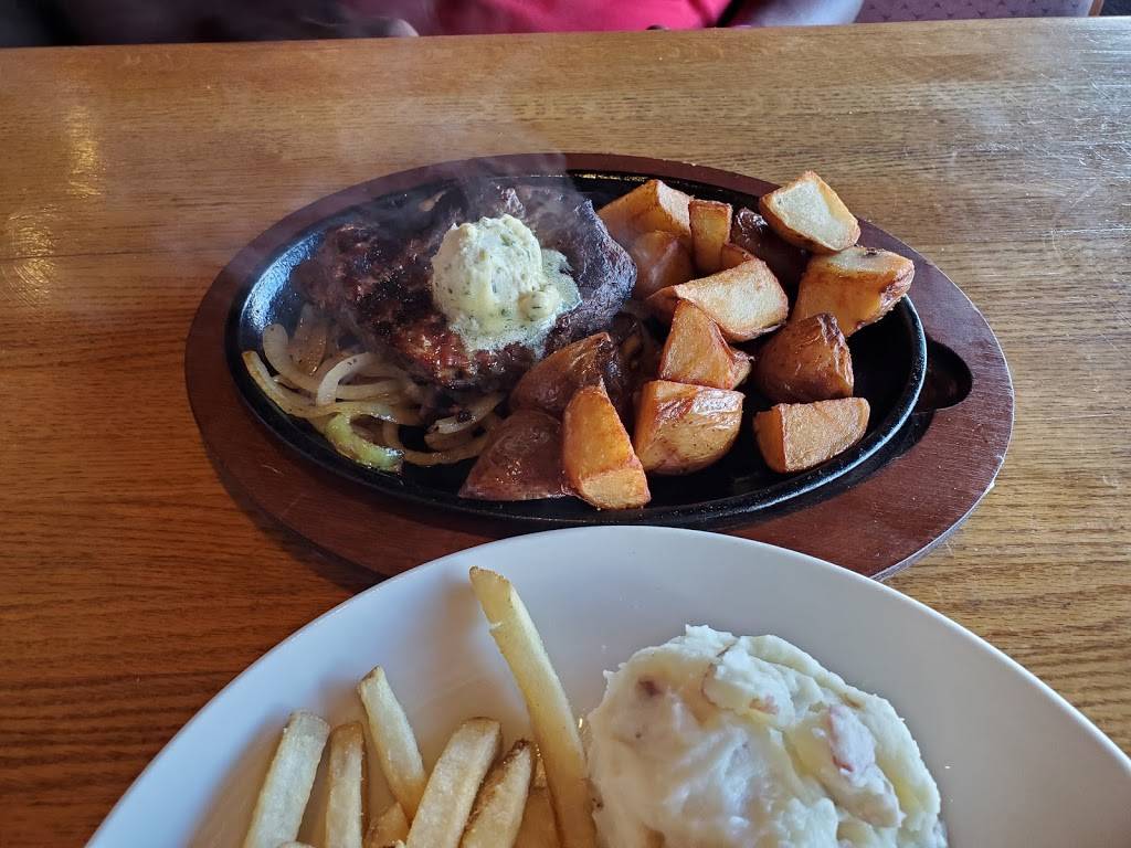 Applebees Grill + Bar | restaurant | 6844 N W War Memorial Dr, Peoria, IL 61615, USA | 3096925029 OR +1 309-692-5029