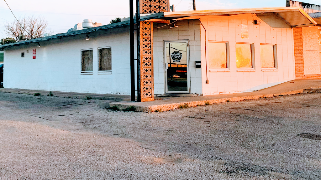 Neutral Ways | restaurant | 1608 E 4th St, Big Spring, TX 79720, USA | 4322706027 OR +1 432-270-6027