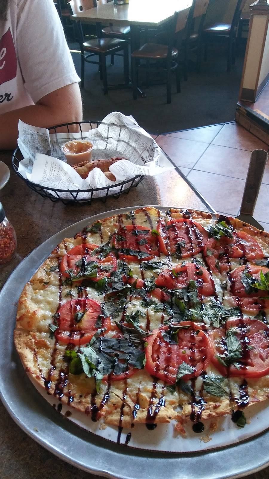 Townline Pub & Grill | restaurant | 2544 Lineville Rd, Green Bay, WI 54313, USA | 9204347943 OR +1 920-434-7943