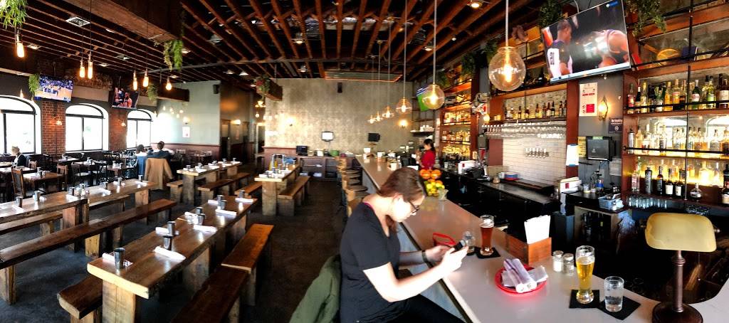 Queens Bully | restaurant | 113-30 Queens Blvd, Forest Hills, NY 11375, USA | 7185208600 OR +1 718-520-8600