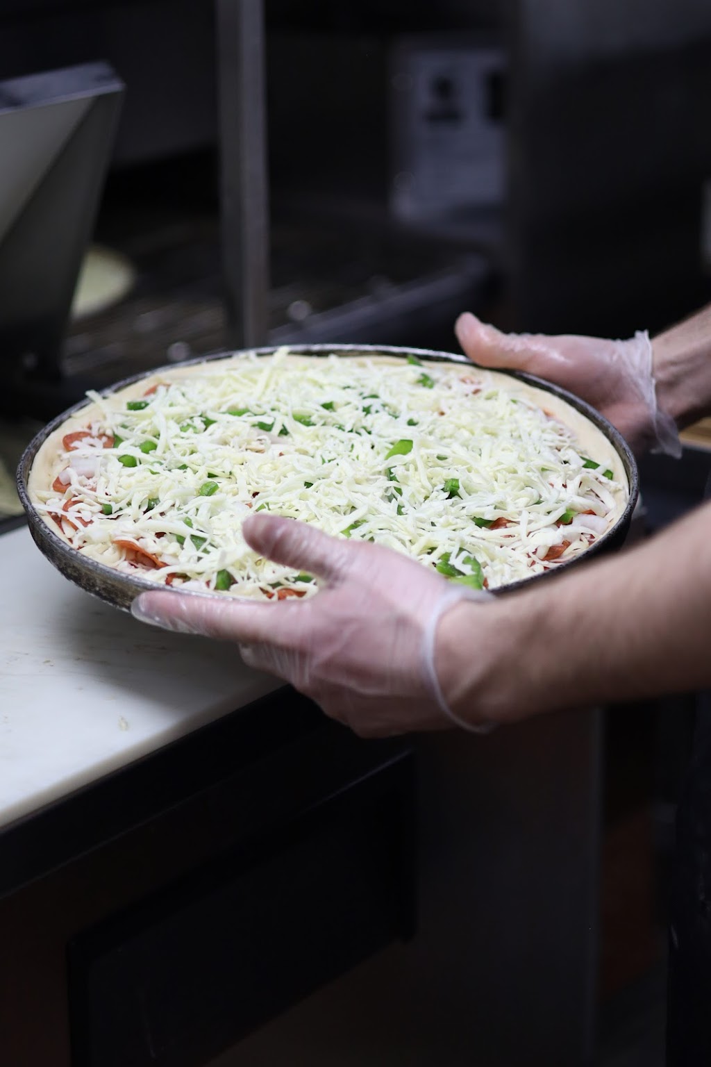 Georgios Pizza | restaurant | 25 Main St, Greenfield, MA 01301, USA | 4132233115 OR +1 413-223-3115