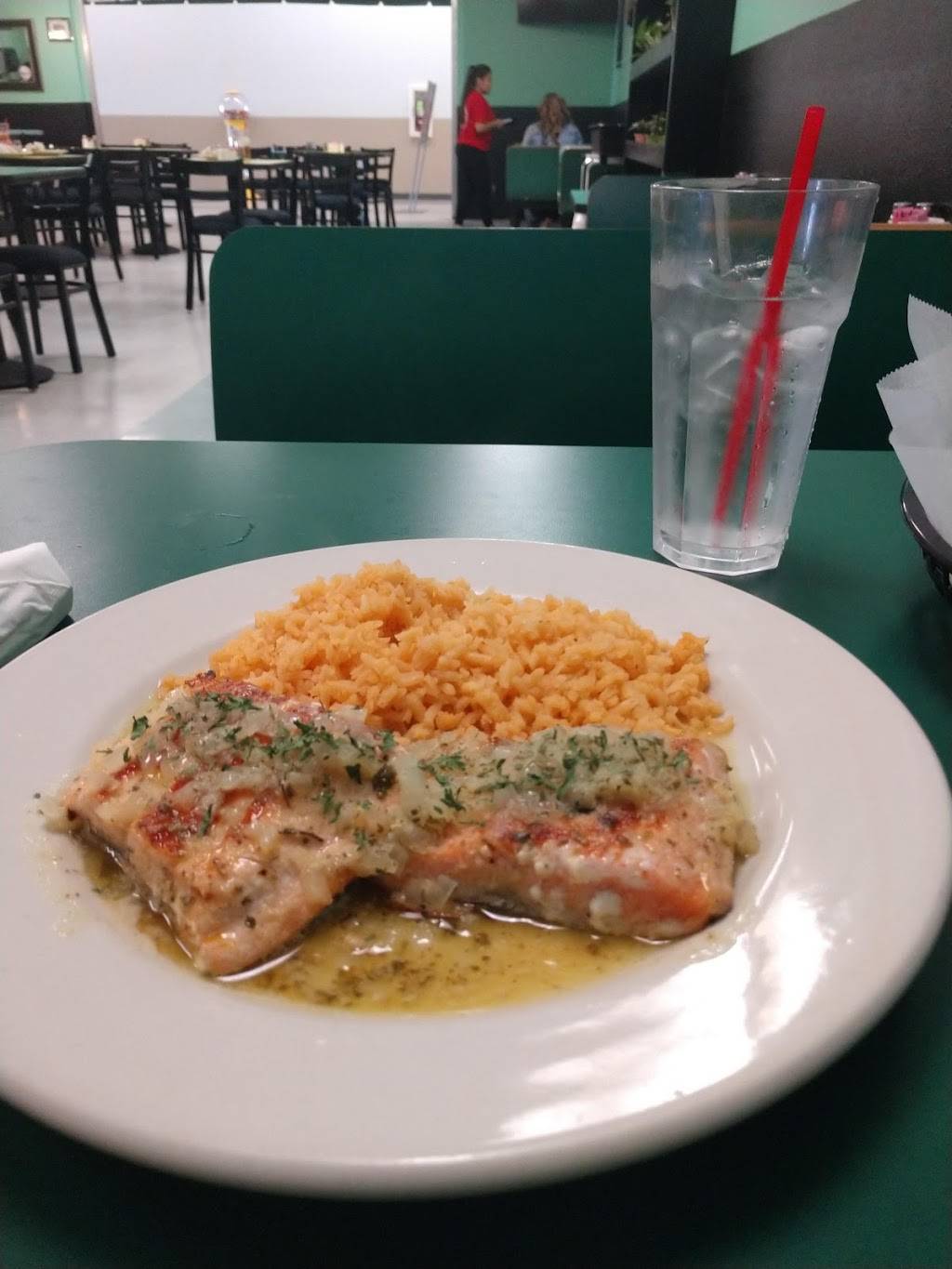 The Roots Of Heros Cuisine | restaurant | 600-614 Bill Bradford Rd, Sulphur Springs, TX 75482, USA | 9033358625 OR +1 903-335-8625