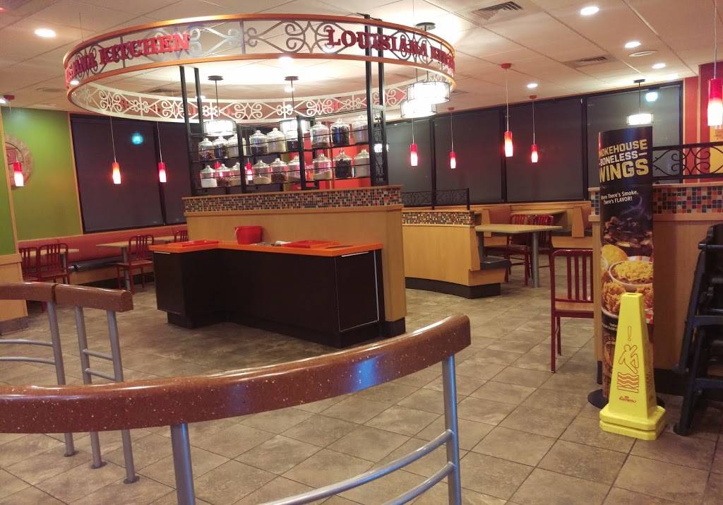 Popeyes Louisiana Kitchen | restaurant | 5910 S Kings Hwy, Myrtle Beach, SC 29575, USA | 8438390050 OR +1 843-839-0050