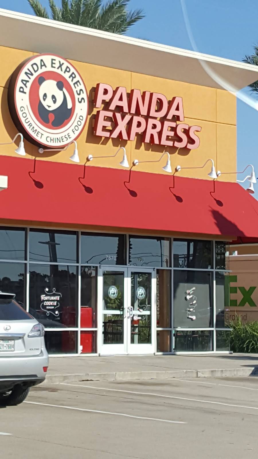 Panda Express | meal takeaway | 7670 Katy Fwy, Houston, TX 77024, USA | 7132637252 OR +1 713-263-7252