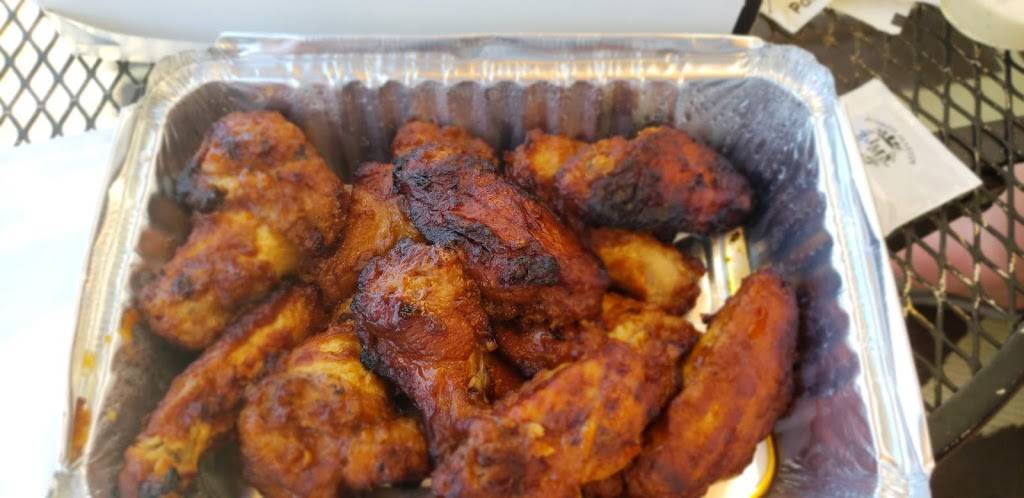 Showtime Pizzeria | restaurant | 7960 Soquel Dr ste e, Aptos, CA 95003, USA | 8316623362 OR +1 831-662-3362