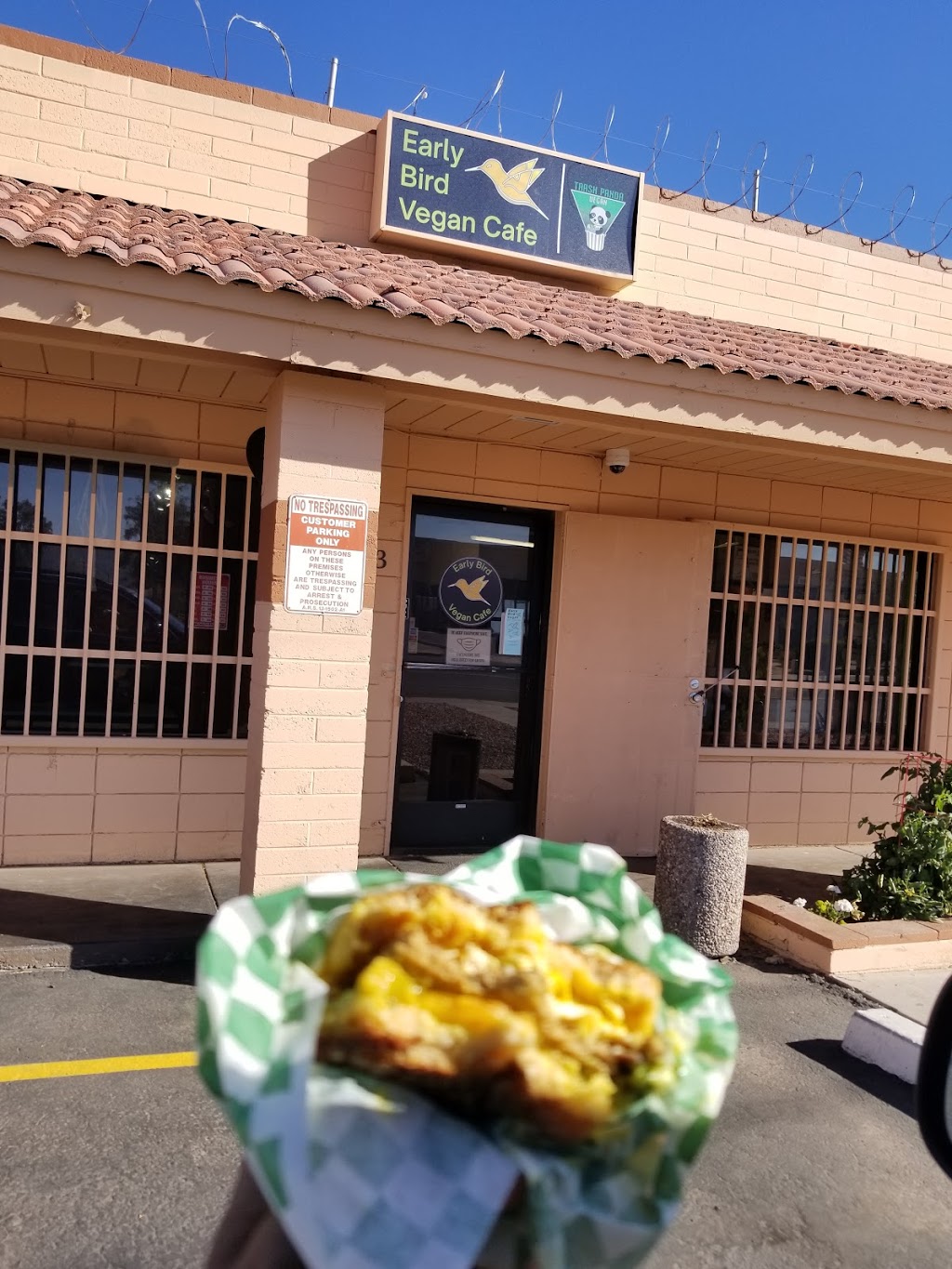 Early Bird Vegan | restaurant | 1712 E Broadway Rd Unit 3, Phoenix, AZ 85040, USA | 6026123578 OR +1 602-612-3578