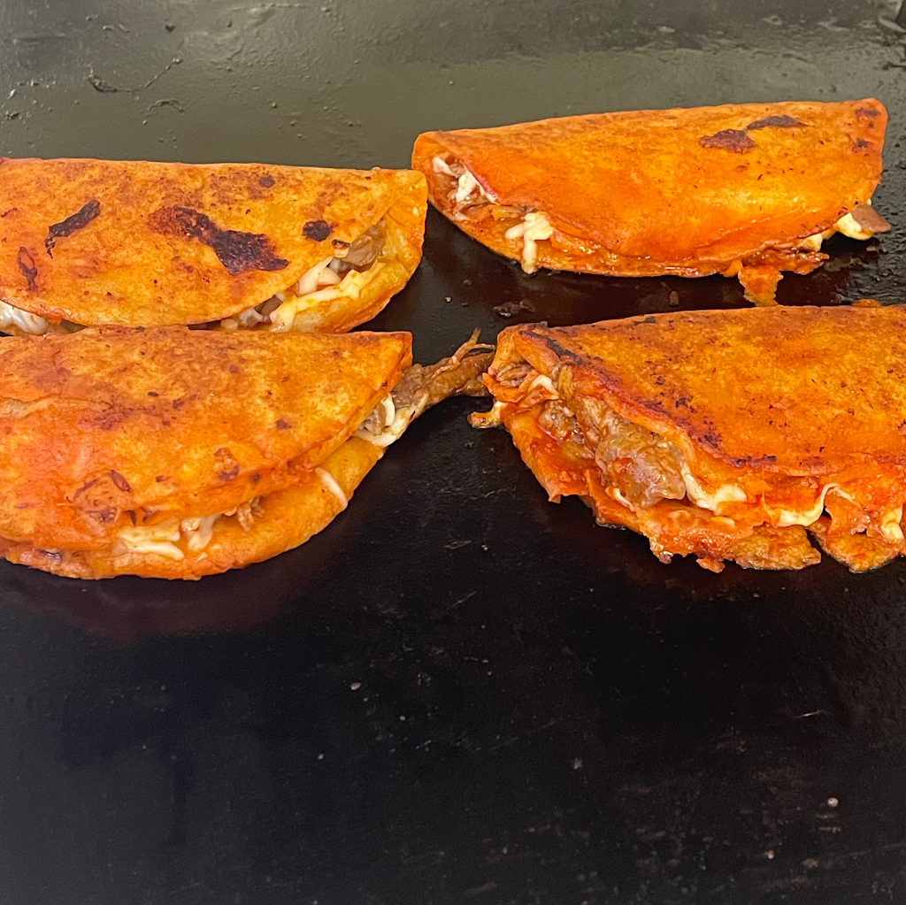 The Mexican tacos hot - Traditional & Authentic | restaurant | 9743 W Hillsborough Ave, Tampa, FL 33615, USA | 8135985204 OR +1 813-598-5204