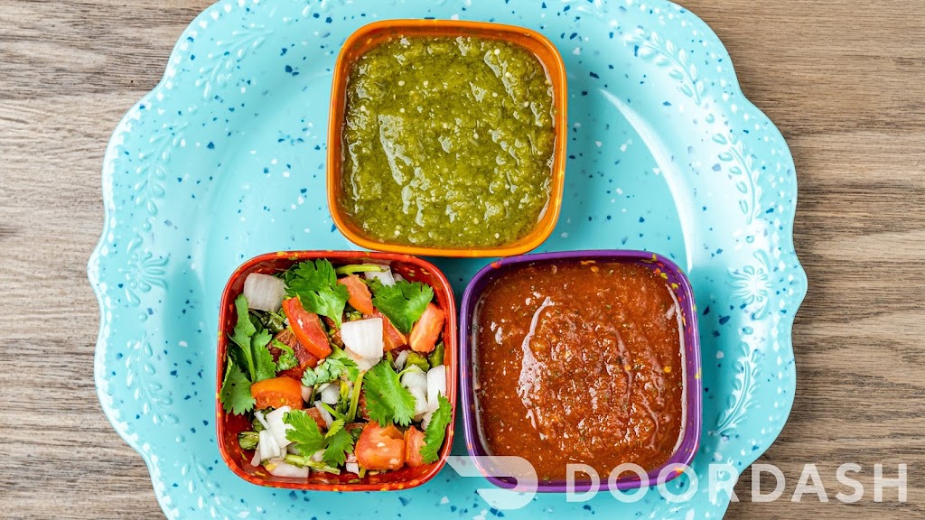 Pipe Creek Barbacoa | restaurant | 10915 TX-16, Pipe Creek, TX 78063, USA | 8306883867 OR +1 830-688-3867