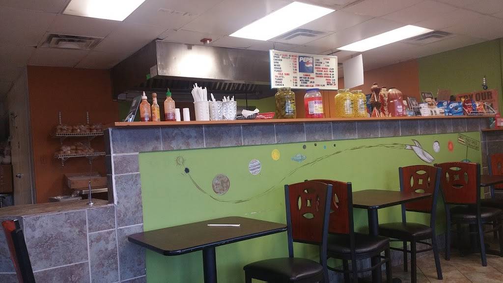 PHILLY CHEESE STEAKS & GYROS | restaurant | 7310 E Colonial Dr, Orlando, FL 32807, USA | 4079237434 OR +1 407-923-7434