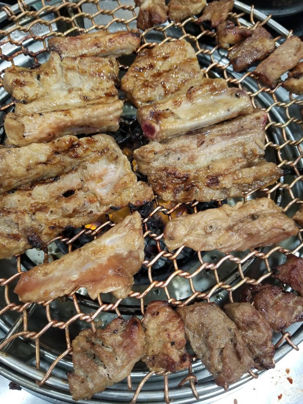 성북동 SungBookDong BBQ | restaurant | 248-25 Northern Blvd, Douglaston, NY 11362, USA | 7182247900 OR +1 718-224-7900