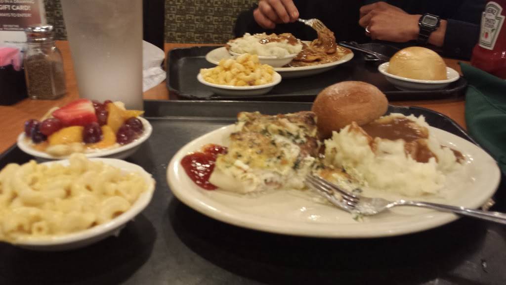 Lubys | restaurant | 2400 S MacGregor Way, Houston, TX 77021, USA | 7137471913 OR +1 713-747-1913