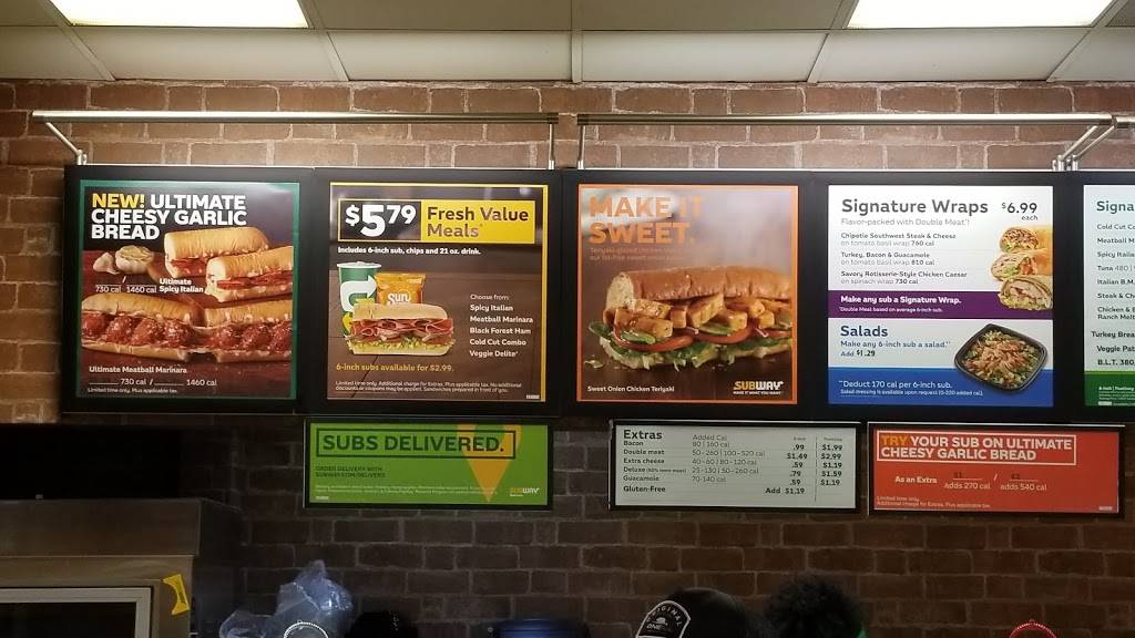 Subway | meal takeaway | 10643 NE Sandy Blvd Suite D, Portland, OR 97220, USA | 5032510400 OR +1 503-251-0400