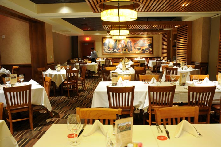 Fogo de Chão Brazilian Steakhouse | restaurant | 360 E Flamingo Rd, Las Vegas, NV 89169, USA | 7024314500 OR +1 702-431-4500