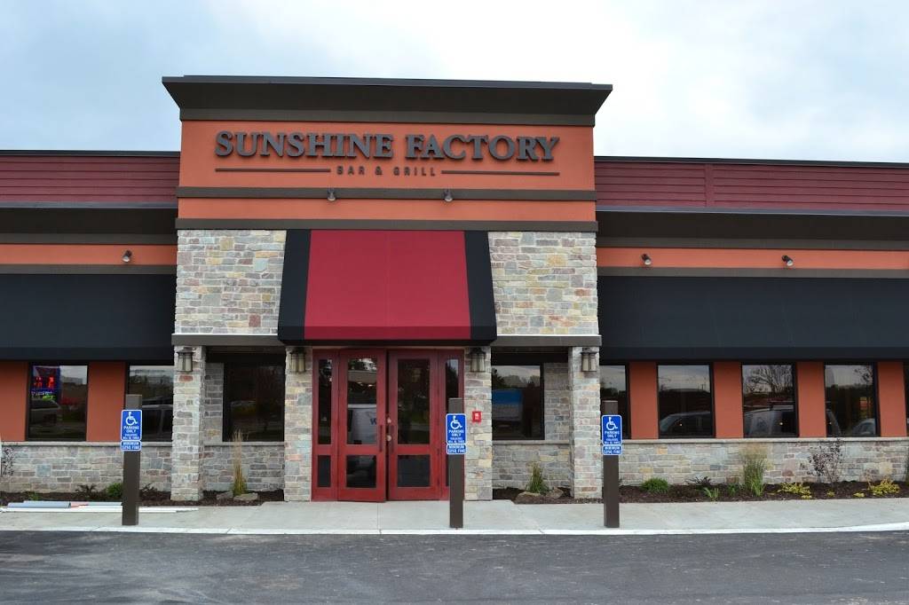 Sunshine Factory Bar & Grill | restaurant | 4100 Vinewood Ln N, Plymouth, MN 55442, USA | 7635357000 OR +1 763-535-7000