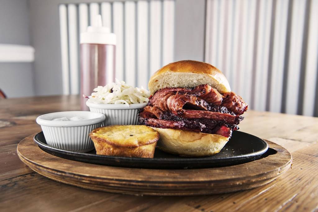 JT Straws Pizza & Barbeque | restaurant | 124 Lincoln Ave, Hawthorne, NJ 07506, USA | 9736366626 OR +1 973-636-6626