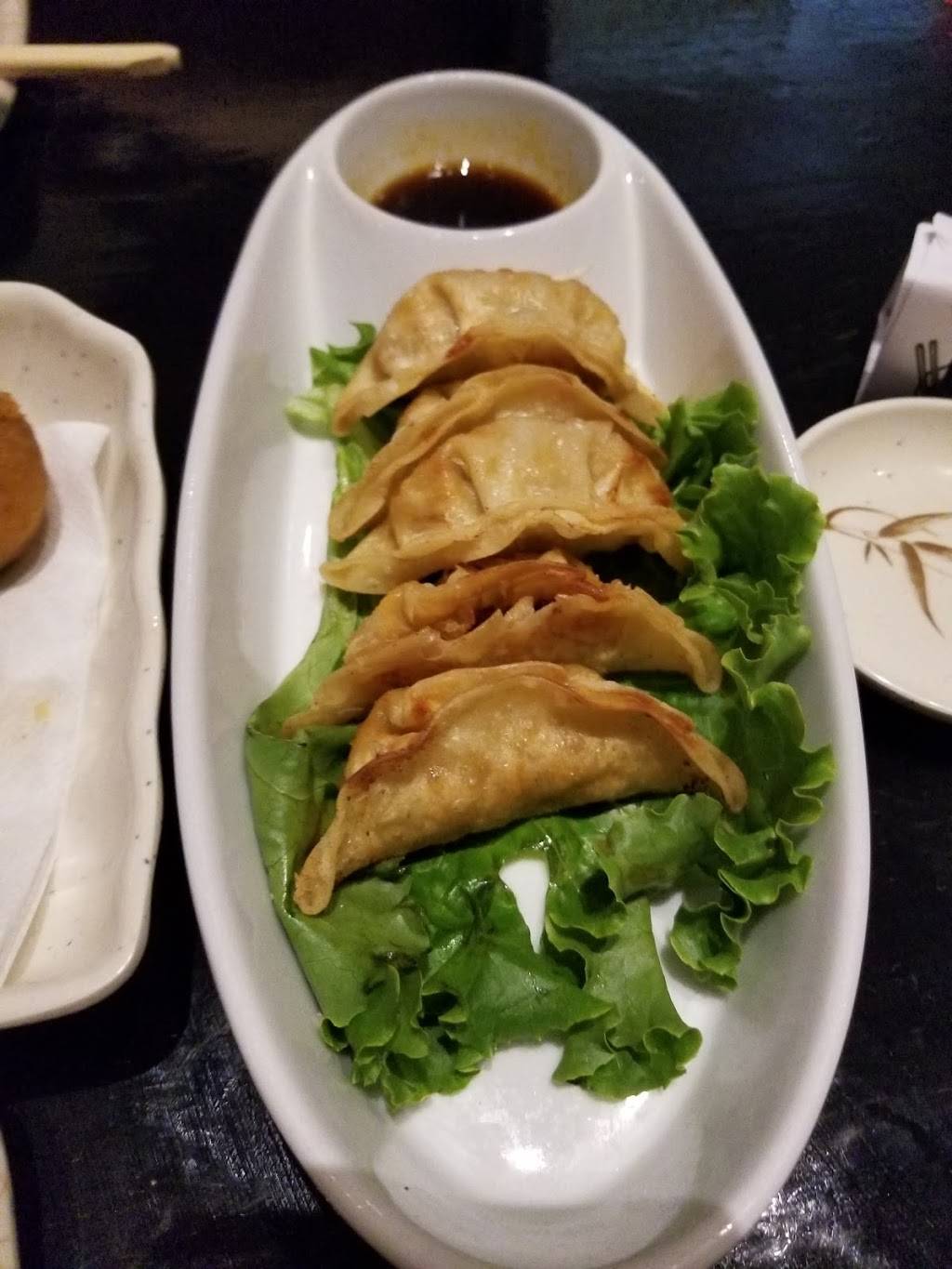 Shimas Sushi - Japanese Restaurant | restaurant | 40W222 La Fox Rd, St. Charles, IL 60175, USA | 6304441790 OR +1 630-444-1790