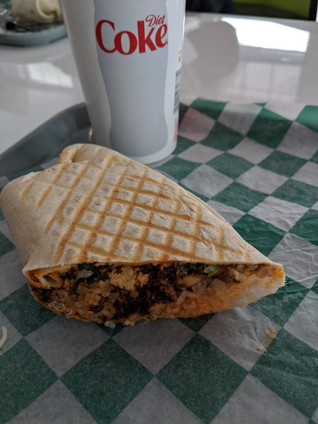 The Health House | restaurant | 8481 Birchwood Ct, Johnston, IA 50131, USA | 5154109699 OR +1 515-410-9699