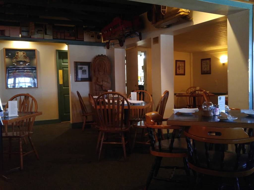 Pineda Crossing Bar & Grill | restaurant | 2515 Roberts Rd, Melbourne, FL 32940, USA | 3212597760 OR +1 321-259-7760