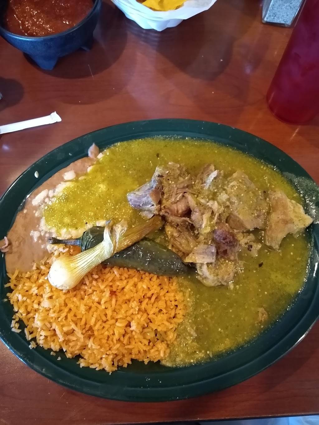 El Toro Bar & Grill | restaurant | 1006 Memorial Blvd, Murfreesboro, TN 37129, USA | 6155465150 OR +1 615-546-5150