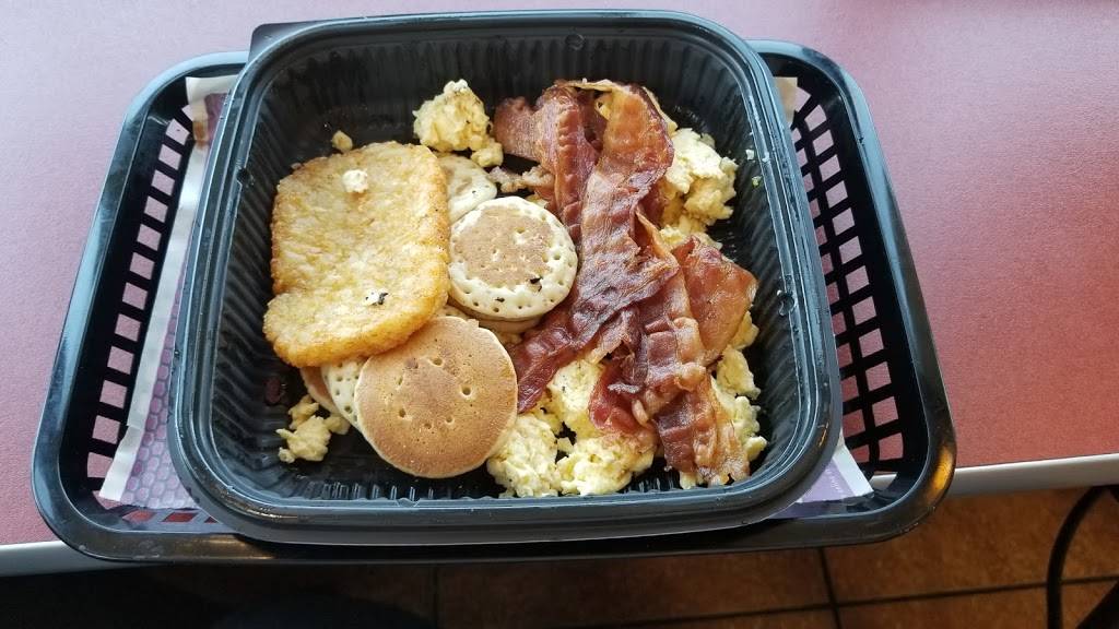 Jack in the Box | restaurant | 7520 Manchester Rd, Maplewood, MO 63143, USA | 3146454722 OR +1 314-645-4722