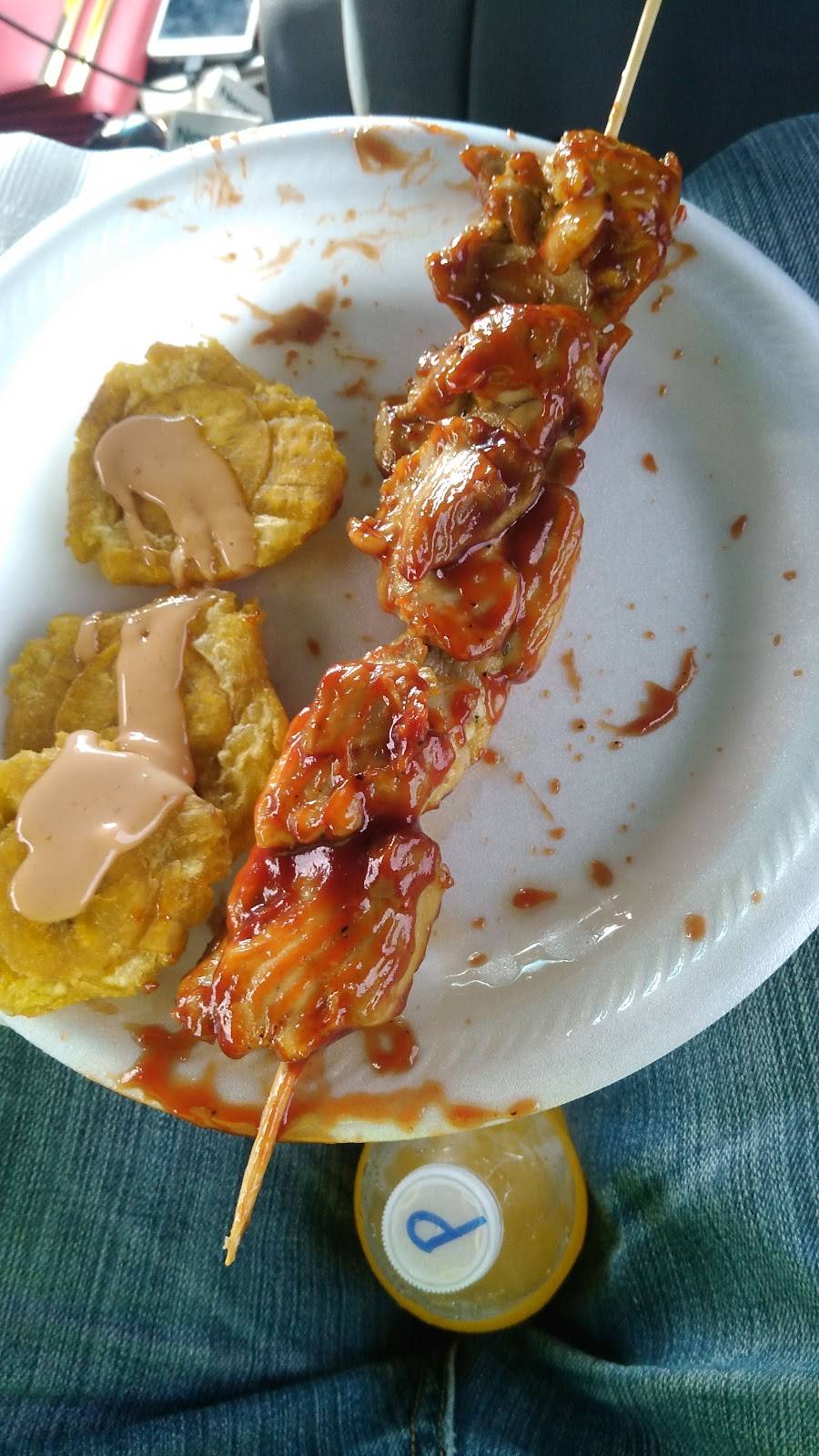 El SUPER MOFONGO RESBALOSO FOOD TRUCK | restaurant | 6200 E Colonial Dr, Orlando, FL 32807, USA | 3212652864 OR +1 321-265-2864