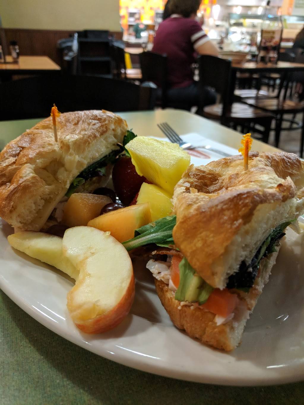 Jasons Deli | restaurant | 25 W Crystal Lake St, Orlando, FL 32806, USA | 4074253562 OR +1 407-425-3562