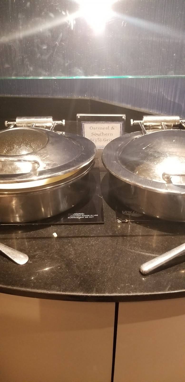 Collage | restaurant | 165 Courtland St NE, Atlanta, GA 30303, USA | 4046596500 OR +1 404-659-6500